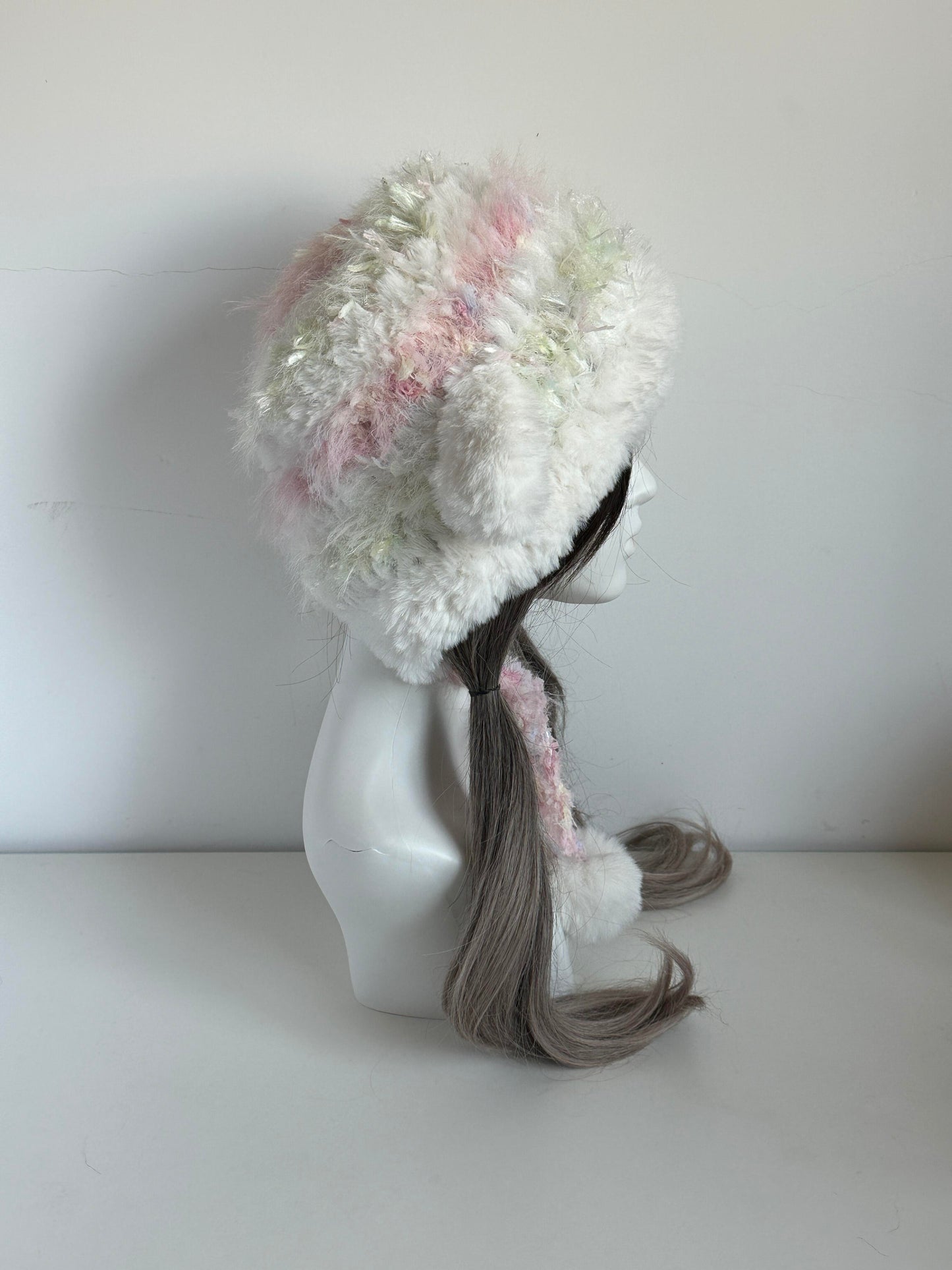 Mütze „Sweet Melon Lamb Eared“ – handgemachte flauschige Wintermütze