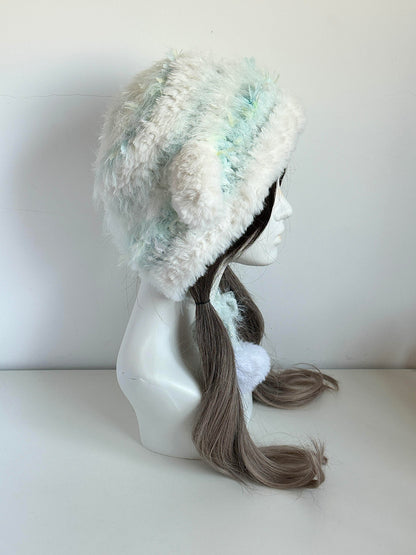 Babyblaue Lamm-Ohren-Mütze – Handgestrickte flauschige Mütze