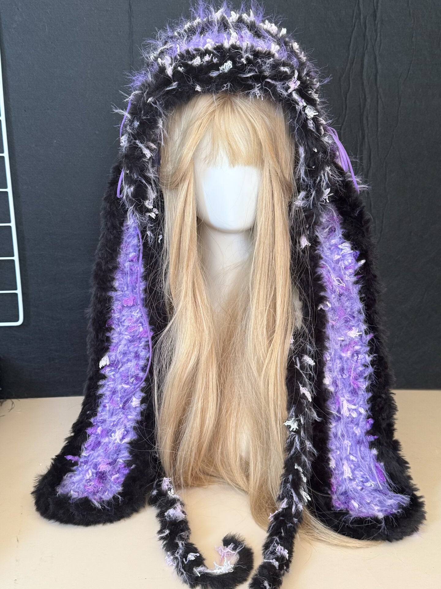 Capuche à Oreilles de Lapin Noir Violet, Chapeau de Lapin Gothique Kawaii, Capuche Écharpe Hiver Douce et Moelleuse
