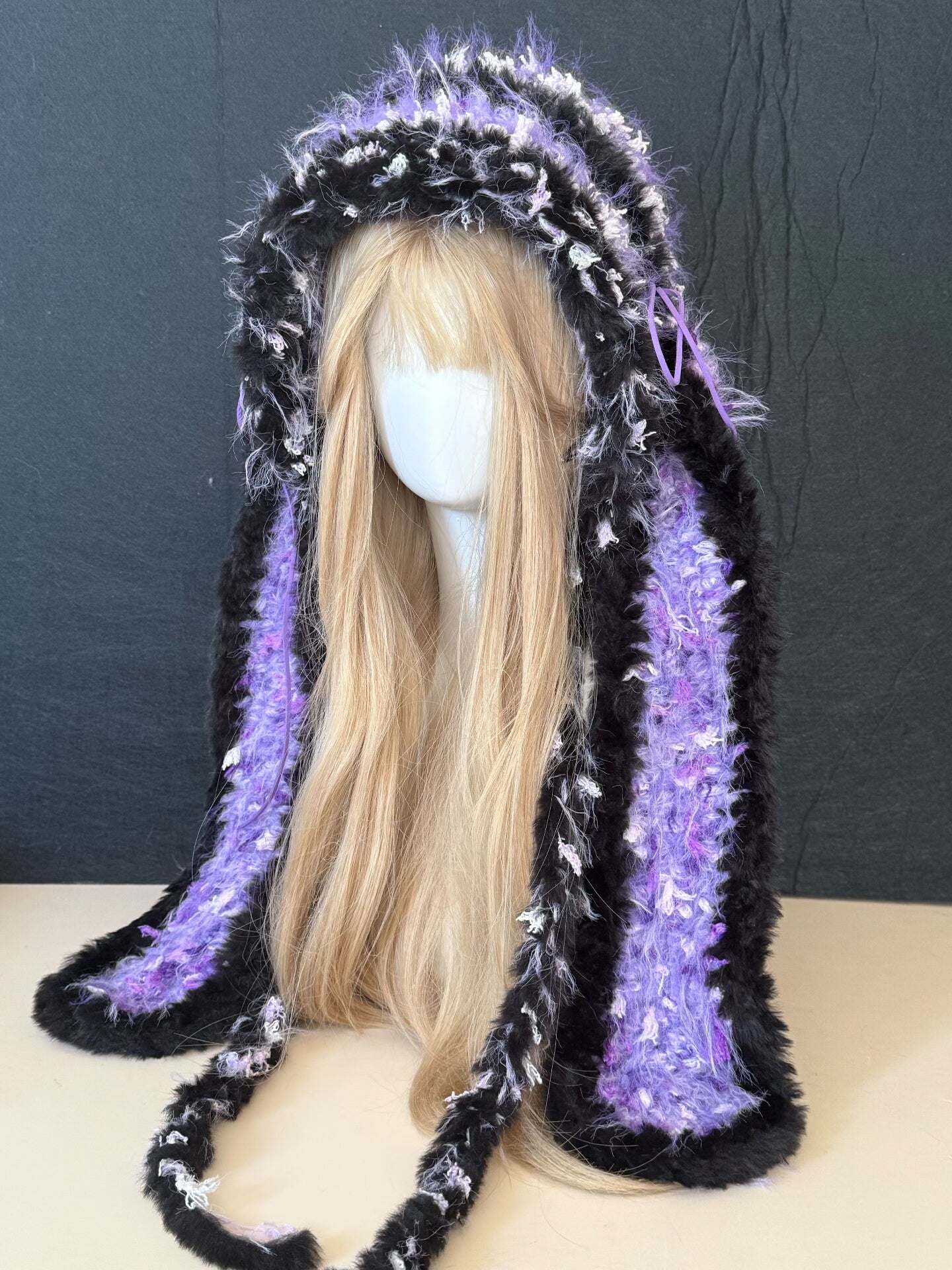Capuche à Oreilles de Lapin Noir Violet, Chapeau de Lapin Gothique Kawaii, Capuche Écharpe Hiver Douce et Moelleuse