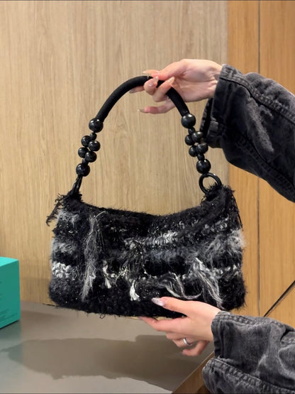Handgemachte gehäkelte Tasche aus handgesponnenem Garn, handgefertigte Umhängetasche, gehäkelte Crossbody-Tasche