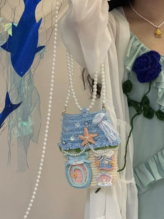 Gehäkelte Schmetterlings-Handytasche, blaue Cottage-Handtasche, handgemachte Umhängetasche